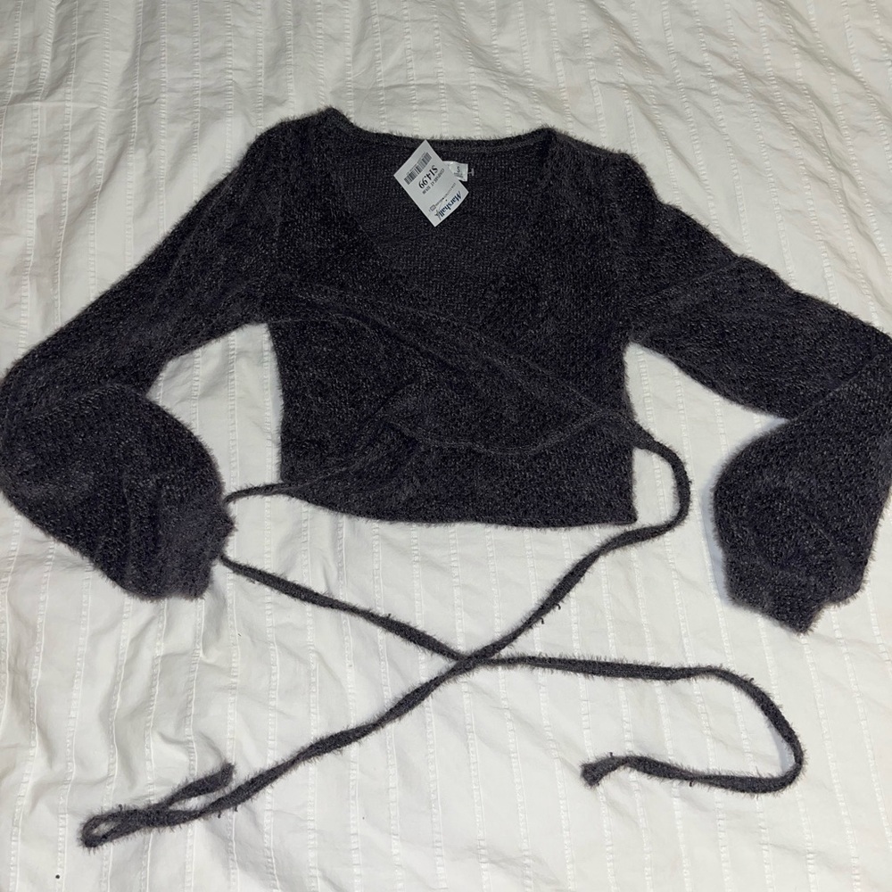 Hollister Charcoal Knit Sweater